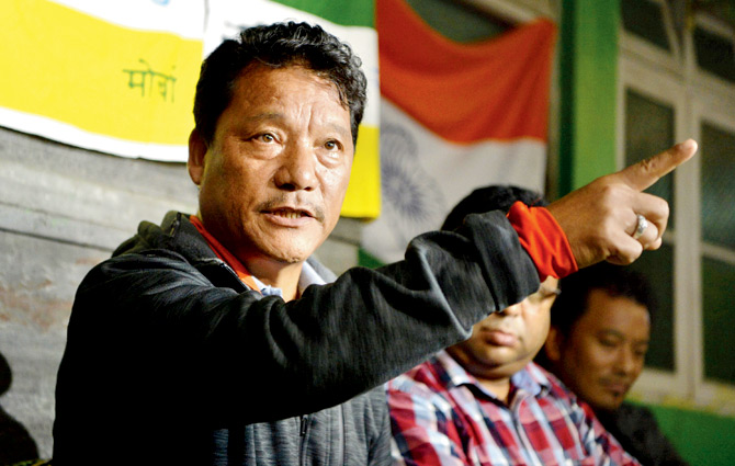Bimal Gurung Roshan Giri
