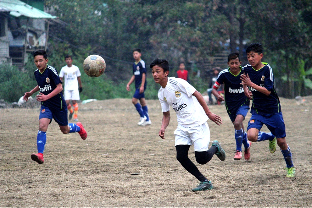 young_pulbazar_football