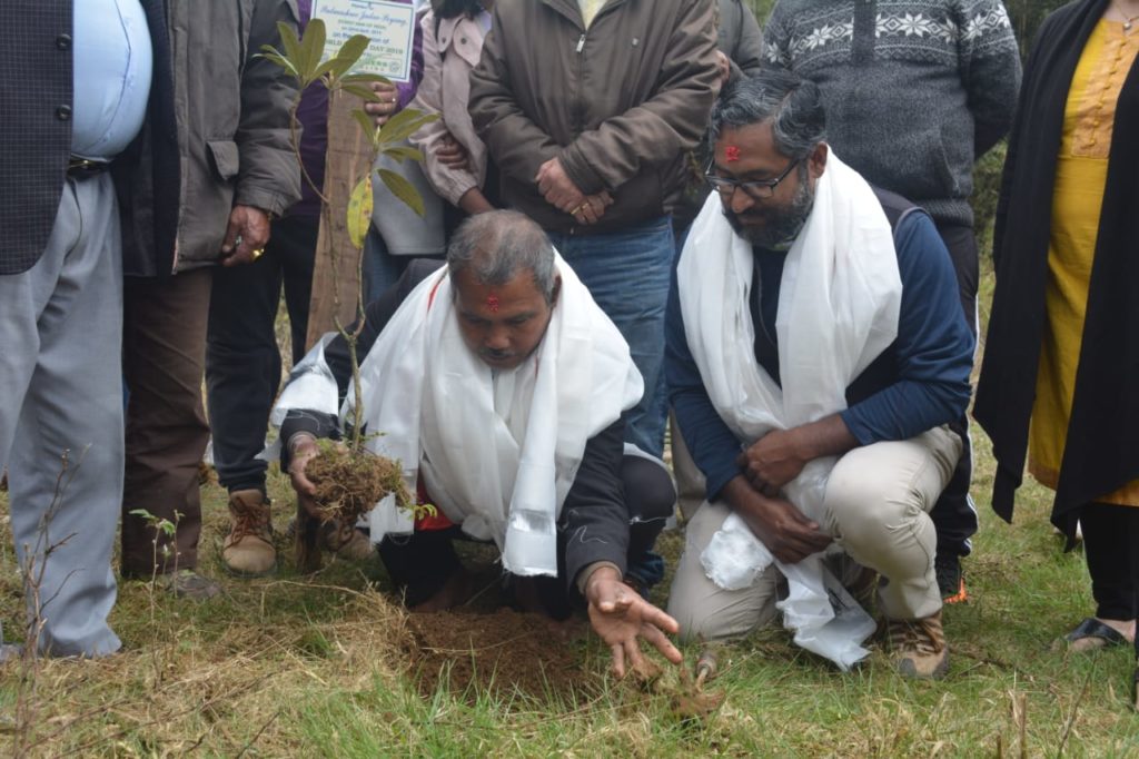 Earth Day 2019: Scavengers Darjeeling