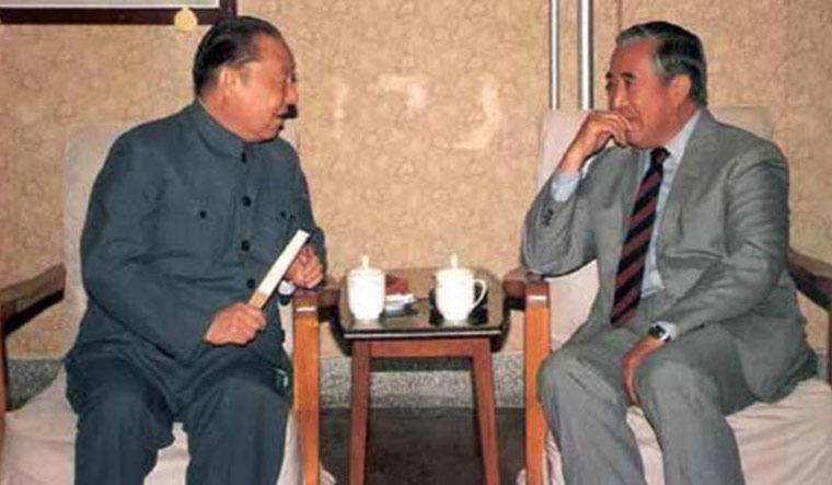 Gyalo Thondup with Xi Xinping's father Xi Zhongxun